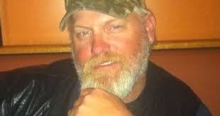 Jeff Wamsley's Instagram, Twitter & Facebook