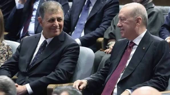 Başkan AKP'de, belediye meclisi çoğunluğu muhalefette: İzmir Büyükşehir  Belediyesi'nde kararlar nasıl alınacak?