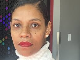 Is applesauce ruined after 5 hours