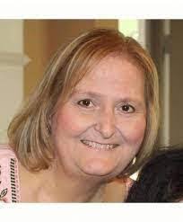 Pamela Ewald's Instagram, Twitter & Facebook