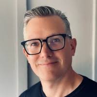 3200+ perfiles de «Baty»