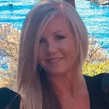 Nanette Lawrence's Instagram, Twitter & Facebook