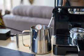 How To Clean An Espresso Machine With Vinegar | Hunker