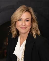 Amy Wiedeman's Instagram, Twitter & Facebook