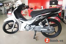 Firing up the honda wave 110 using its electronic starter takes only a few clicks before the bike comes to life. Xe Wave 110 Rs Gia Xe May Wave 110 Rs Xe May Hang Honda