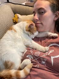 Where did Elf Poppy's hat go?