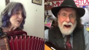 Madison folk duo figure out how to carry