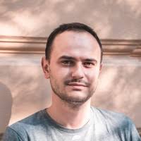 90+ profilů „Petrus“