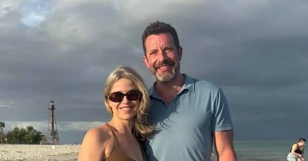 Amanda "Mandy" Karolkiewicz admitted she wanted to look and feel her best  after her husband, Kristopher Karolkiewicz, cheated on her with an intern  in a personal Reddit post shared two years before