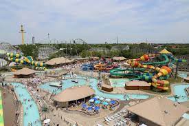This Magical Water Park In Iowa Has The Most Epic Lazy River In The Midwest Water Park Park Water Slides