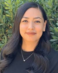 Stefanie Rios's Instagram, Twitter & Facebook