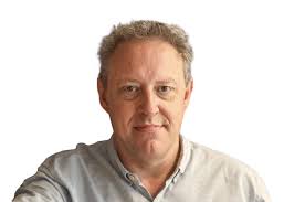 Coronaveilig' en 'take-away' wél, 'coronapas' niet: duizenden nieuwe  woorden zijn (niet) toegevoegd aan Van Dale