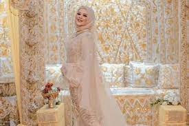 We did not find results for: 10 Potret Memesona Cut Meyriska Dari Lamaran Hingga Resepsi Pernikahan