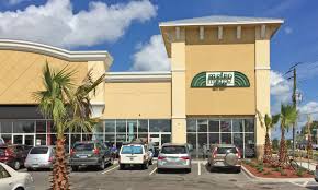 Metro diner will offer breakfast, brunch and lunch until 2 p.m., while fleming's prime steakhouse & wine bar will offer reservations from 11 a.m. Metro Diner Visit St Augustine