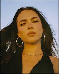 Kacie Rivera's Instagram, Twitter & Facebook