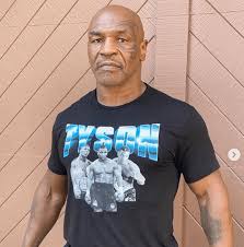Created by hugh davidson, lee stimmel, mike tyson. Pada Unggahan Terakhirnya Fisik Mike Tyson Terlihat Sangat Garang