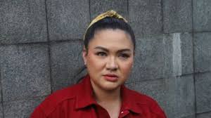 Check spelling or type a new query. Pendek Banget Gaya Rambut Baru Vicky Shu Bikin Anaknya Ngambek