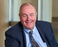 Honoring Dean Singleton with 2021 Journalism in the Public Interest Award