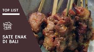 Selain gudeg juga ada menu lainnya sepeti lontong,opor,sate,telur dan sebagainya. Sate Enak Di Bali Yang Jarang Orang Tahu Travel Blog Indonesia Smell Like Home