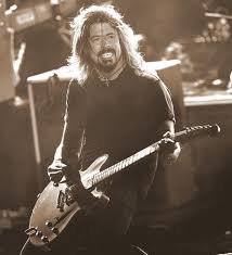 There Goes My Hero Watch Him As He Goes Lyrics Dave Grohl I Heart This Oh So Amazingly Talented Man Sooooooo Much Foo Fighters Dave Grohl Foo Fighters Foo Fighters Dave