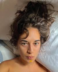 mia petruccelli (@miavelap) • Instagram photos and videos