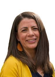 Sarah Claypool's Instagram, Twitter & Facebook