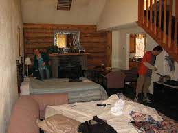 Bear creek cabins with yosemite national park only 19 miles away, bear creek cabins is an ideal base for: Das Zimmer Picture Of Bear Creek Cabins Mariposa Tripadvisor