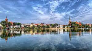 Miasto chełmża umieszczony jest nad jeziorem o nazwie jezioro chełmżyńskie (powierzchnia 2,71 km²), wcześniej sama jezioro nazwano culm zobaczyć i. Chelmza Info Groups Facebook