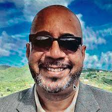 Caribbean tourism exec Warren Solomon dies: Travel Weekly