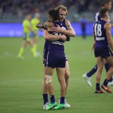 The Players Are Wearing Black Armbands Tonight Out Of Respect For Former Teammate Shane Yarran Aflfreodogs F Black Armband Fremantle Dockers Wearing Black