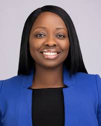 Georgia Powell's Instagram, Twitter & Facebook