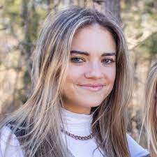 Nicole Ingalls's Instagram, Twitter & Facebook