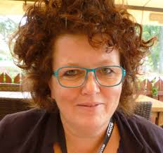 Fast Forward Anna Fox