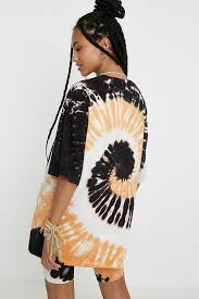 Black And Orange Tie Dye Uo Black Orange Tie Dye Oversized T Shirt Black Tie Dye Shirt Orange Tie Tie Dye