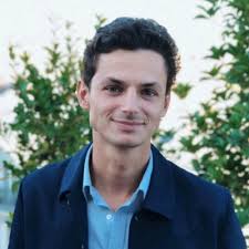 Tom Bonin's Instagram, Twitter & Facebook