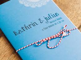 Herunterladen powerpoint vorlage hochzeit 2021 kostenlos. Kirchenheft Zur Hochzeit So Gestaltet Ihr Schone Individuelle Trauhefte Kirchenheft Kirchenheft Hochzeit Kirchenheft Vorlage