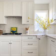 Classic White Kitchen Trim Design Co In 2020 Classic White Kitchen Cheap Kitchen Decor Cheap Home Decor