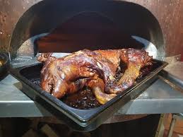 Maybe you would like to learn more about one of these? Maialino Da Latte Cotto Al Forno A Legna Foto Di Pizzeria Al Trancio Da Gianni Milano Tripadvisor