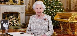 Die britische monarchin ist nach der sommerpause wieder auf schloss windsor zurückgekehrt. Britain S Queen Elizabeth Leaves London For Windsor Castle Anews