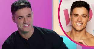 Brad Mcclelland Meet The Love Island Star Who Has Never Gone On A Date