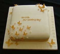 1 Tier Black And Gold Square Cake Single Tier Wedding Cake Google Search Golden Wedding Cake Square Birthday Cake Square Wedding Cakes