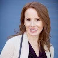 Caroline Akeson's Instagram, Twitter & Facebook