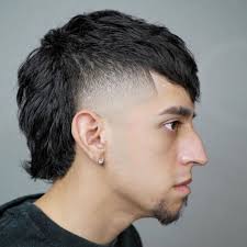 Experts weigh in on which masks are best. 44 Mullet Haircuts That Are Awesome Super Cool Modern For 2021