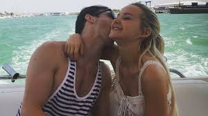 Dove cameron and thomas doherty. Strange Things About Dove Cameron S Relationship