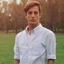 Il frontman dei maneskin è fidanzato? 23 Idee Su Damiano David Nel 2021 David Cantanti Foto