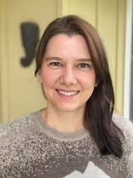 Theresa Lundquist's Instagram, Twitter & Facebook