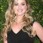 Ashley Newbrough — Stock Editorial Photo © Jean_Nelson #79360664