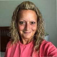 Sandy Spence's Instagram, Twitter & Facebook