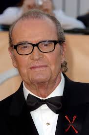 A little younger James Garner!