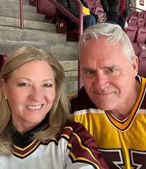 Hello! I'am a dad of 3. They are all playing in the youth teams of the EC  Gunners Zirl (Austria).